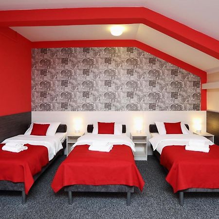 Hostel Przystanek Stary Toruń Екстериор снимка