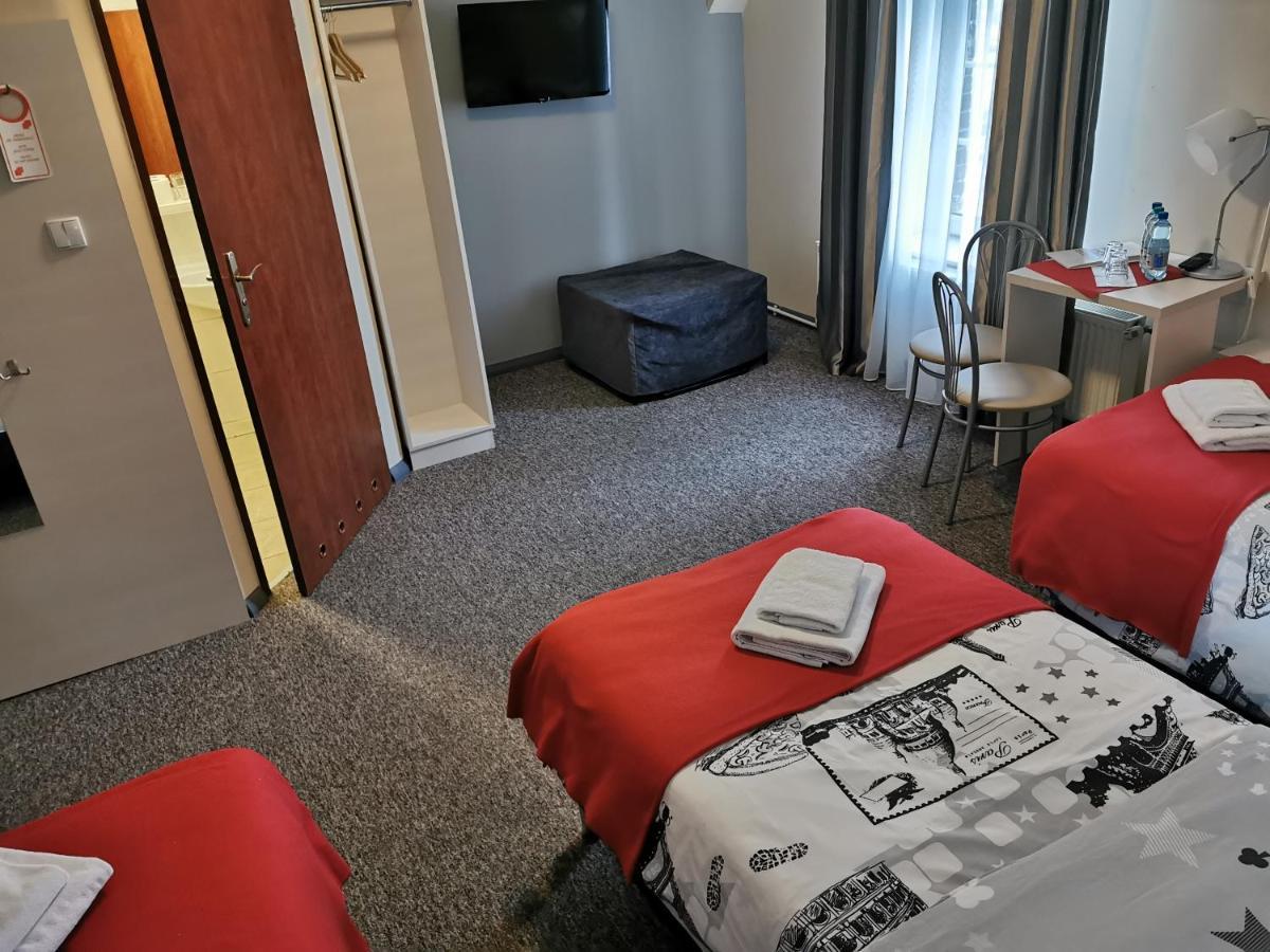 Hostel Przystanek Stary Toruń Екстериор снимка