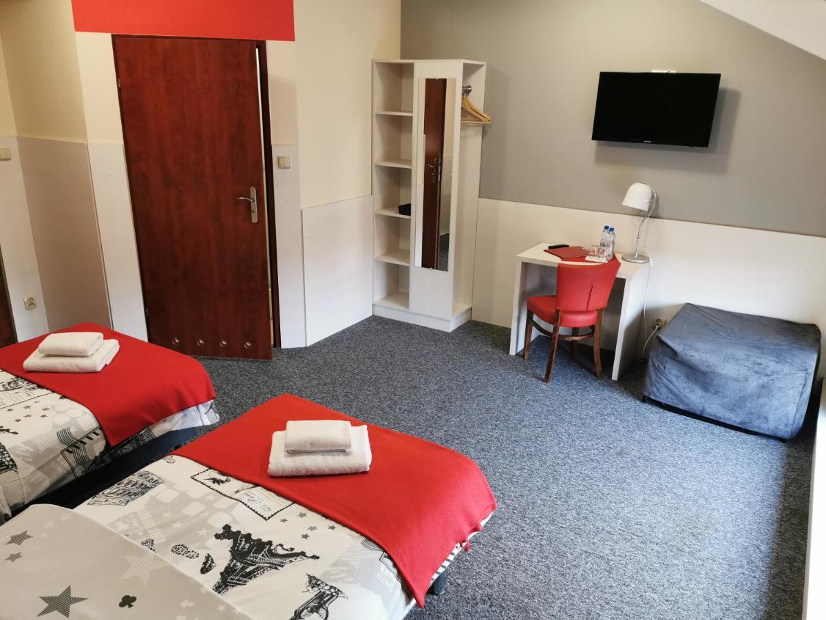 Hostel Przystanek Stary Toruń Екстериор снимка