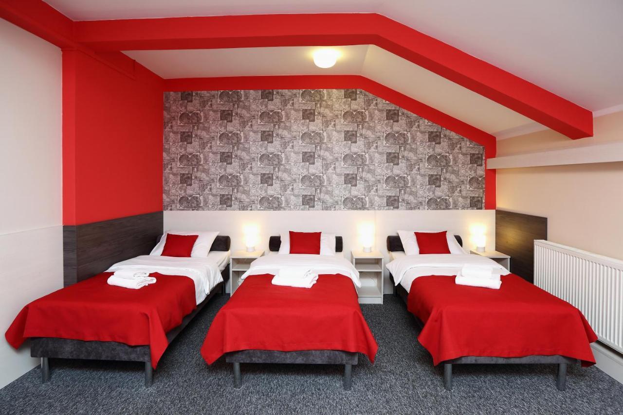 Hostel Przystanek Stary Toruń Екстериор снимка
