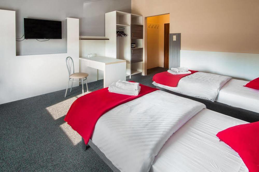 Hostel Przystanek Stary Toruń Екстериор снимка