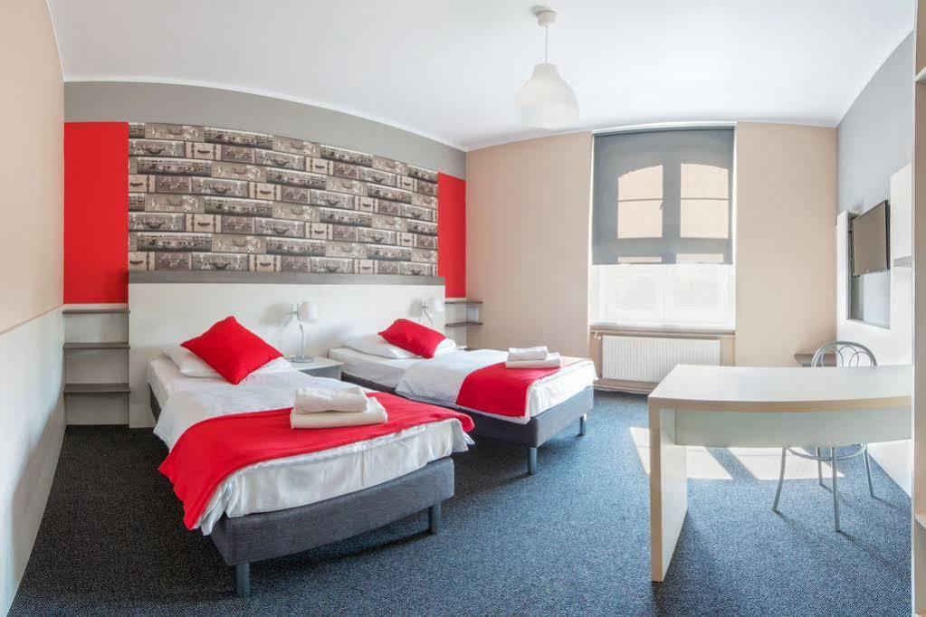 Hostel Przystanek Stary Toruń Екстериор снимка