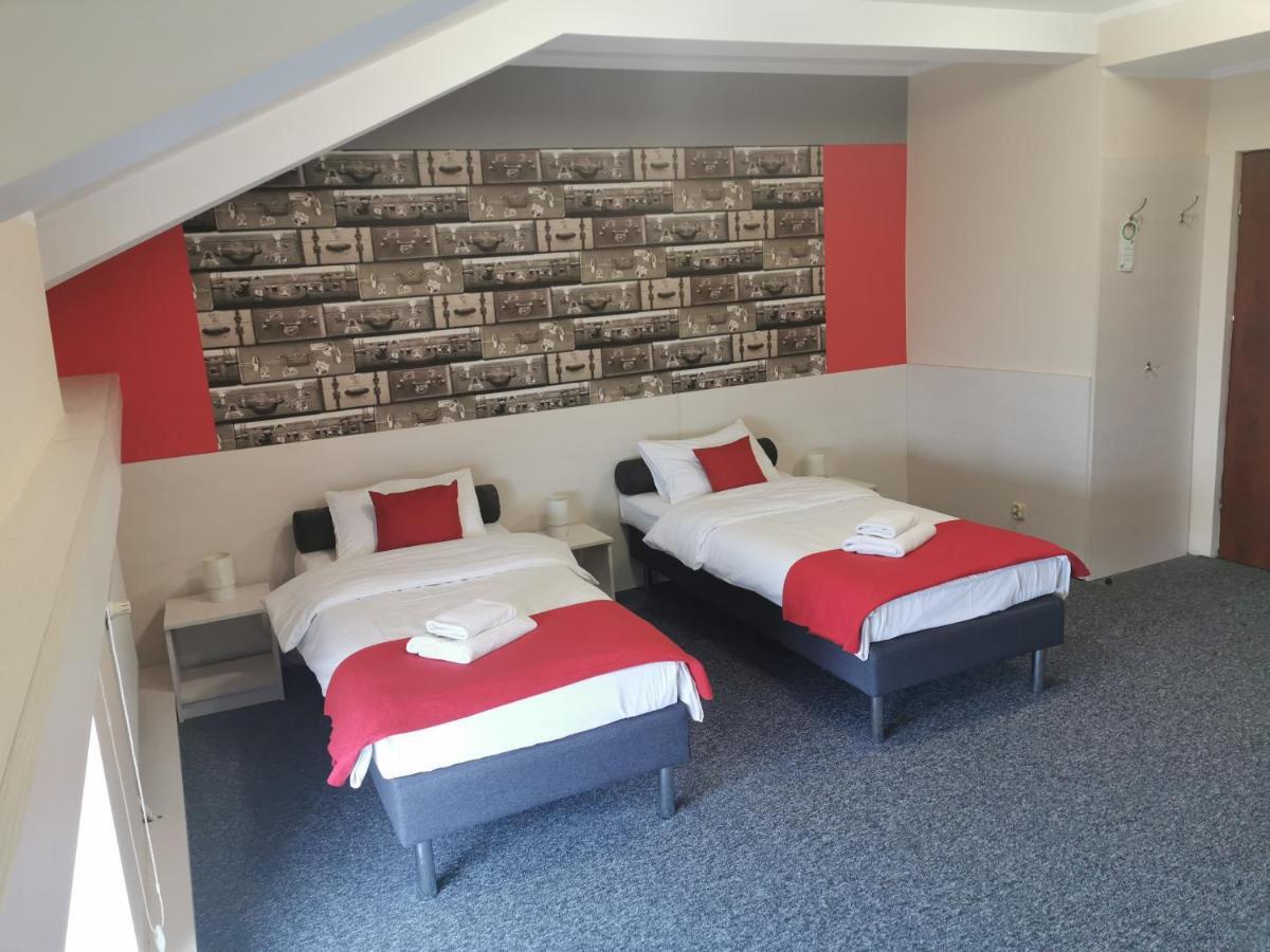 Hostel Przystanek Stary Toruń Екстериор снимка