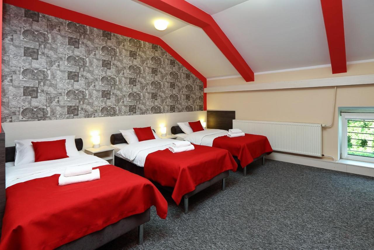 Hostel Przystanek Stary Toruń Екстериор снимка